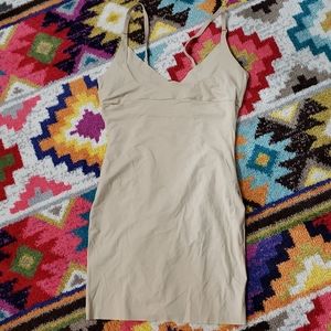 Maidenform Firm Control Open Bust Body Shaper slip